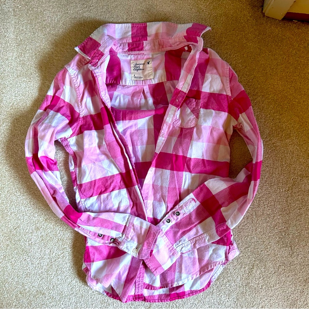 American eagle plaid button up long sleeve
